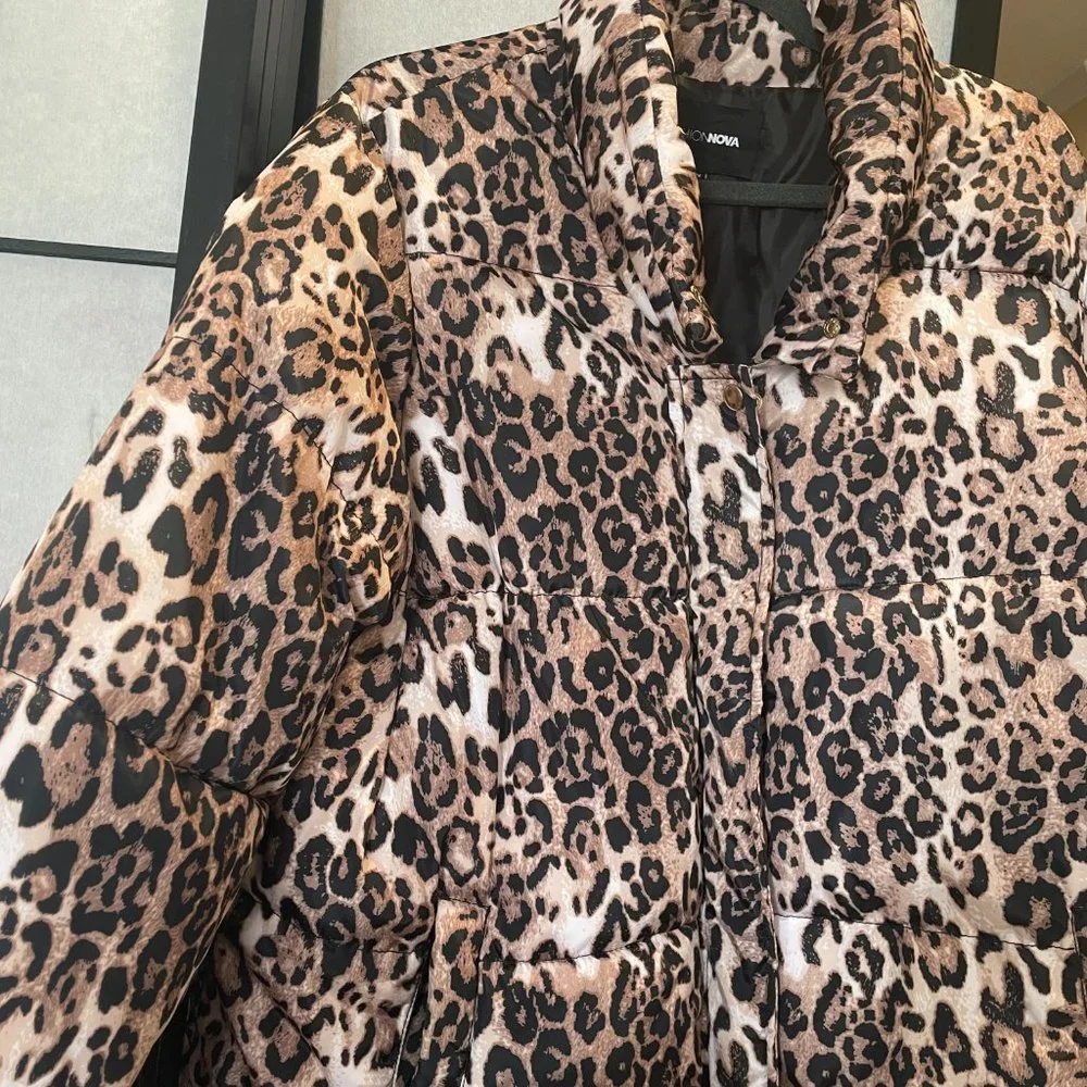 Leopard Print Puffer Jacket - Picture 2 of 5
